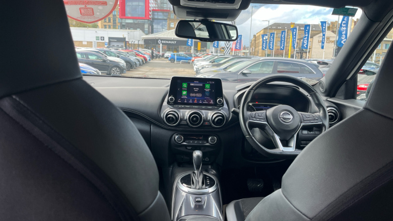 Nissan Juke 1.0 DiG-T 114 N-Connecta 5dr DCT Petrol Hatchback